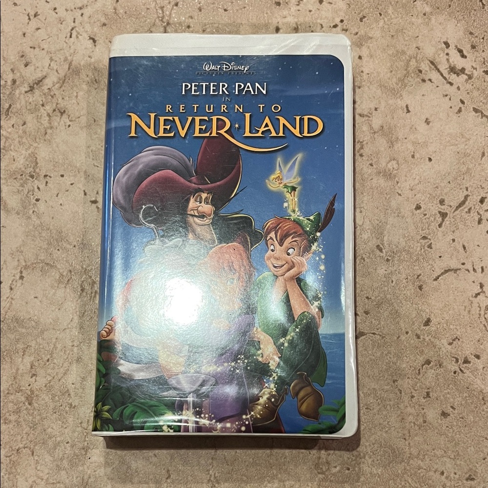 Disney Peter Pan Return to Never Land VHS
